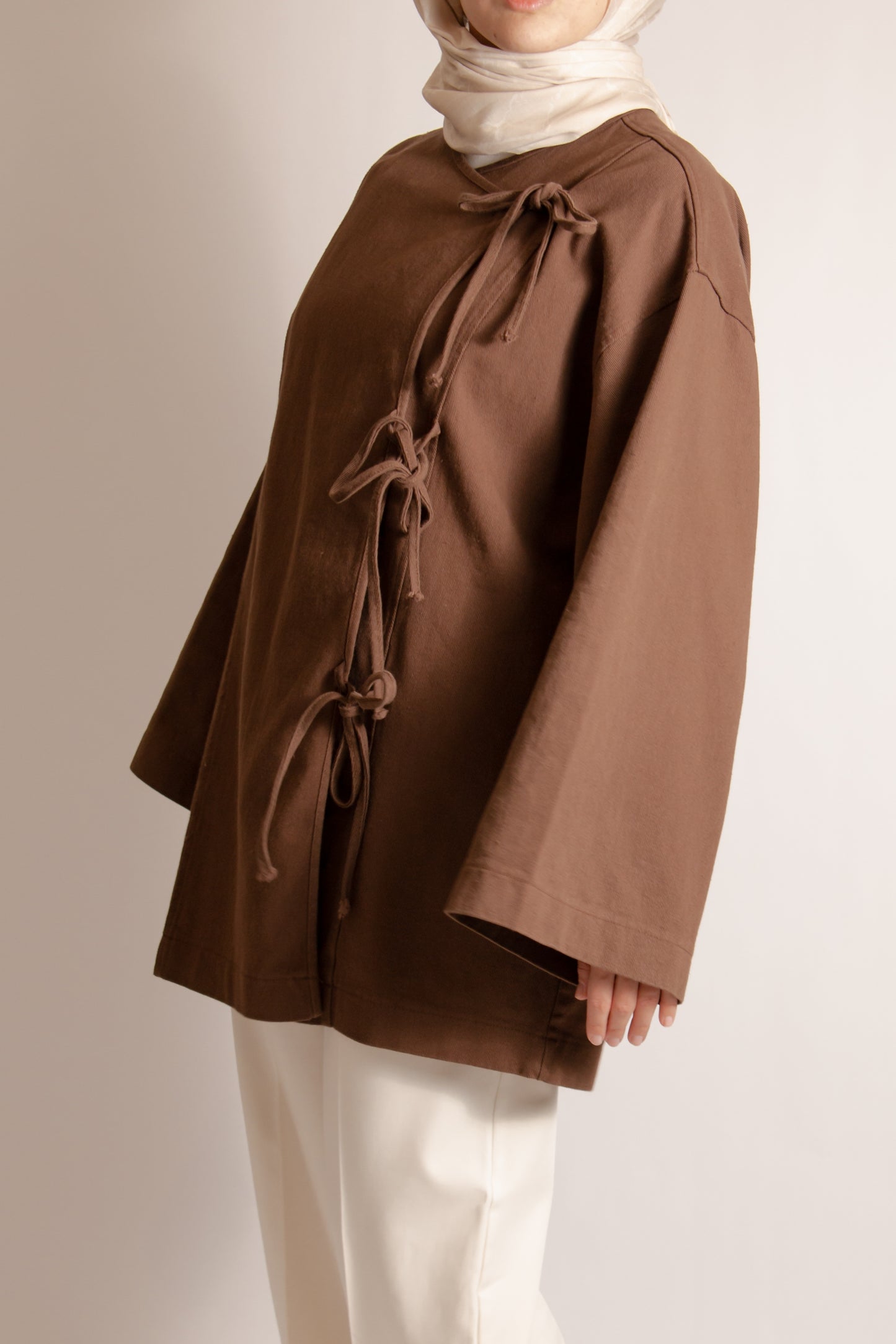 Cotton jacket with side ties