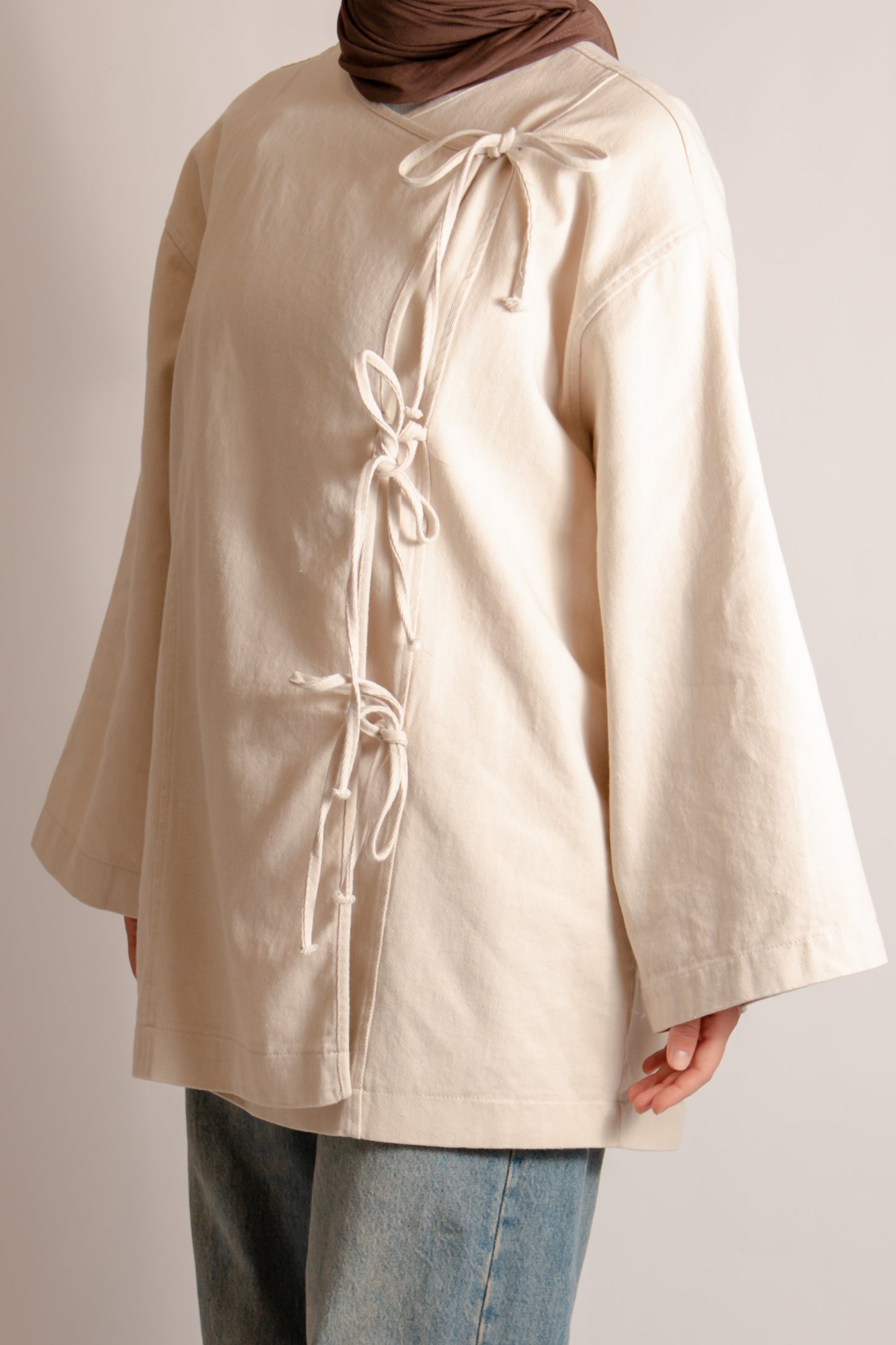 Cotton jacket with side ties