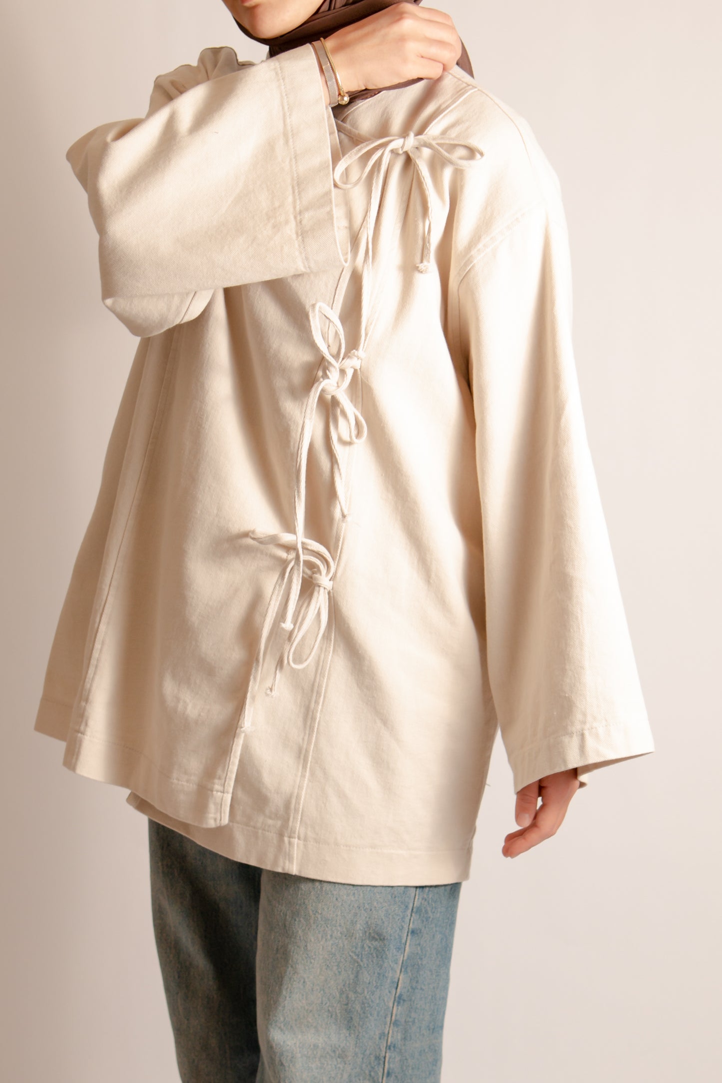Cotton jacket with side ties