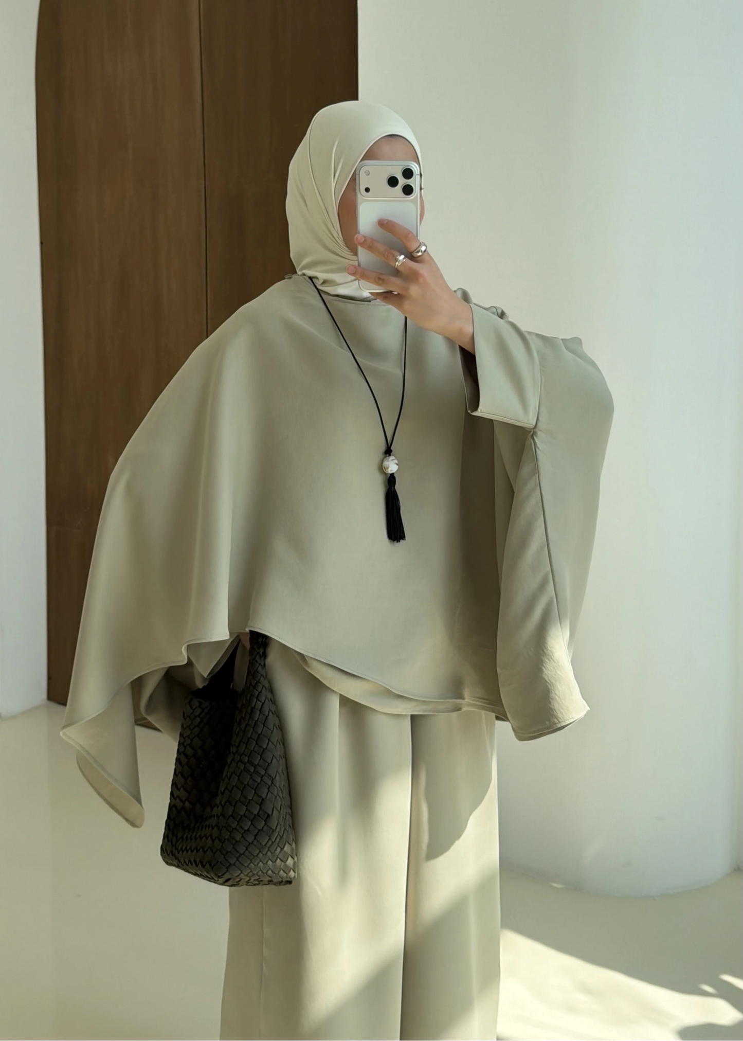 Elegant modest cape set