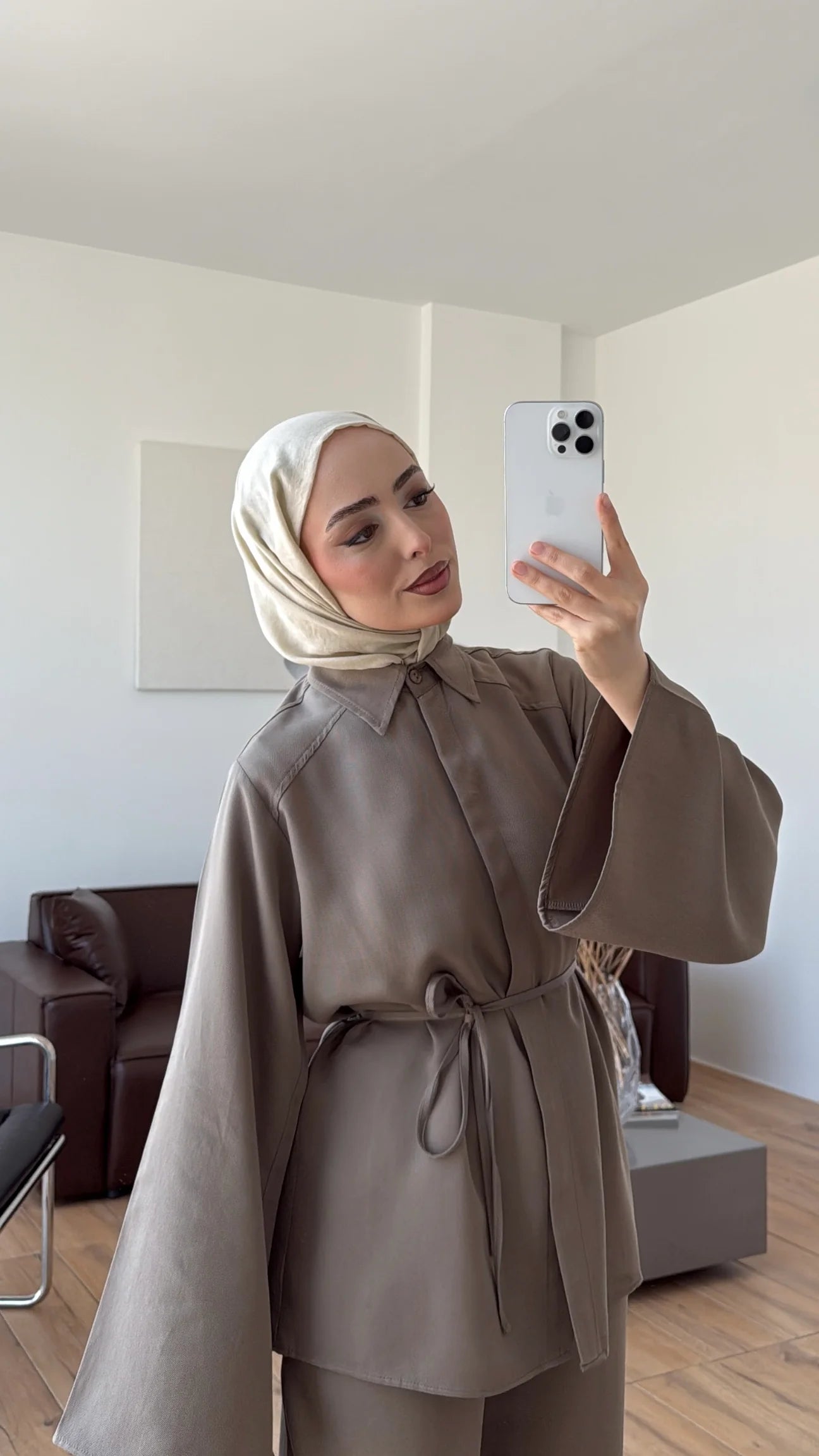 Batwing sleeve co-ord set taupe