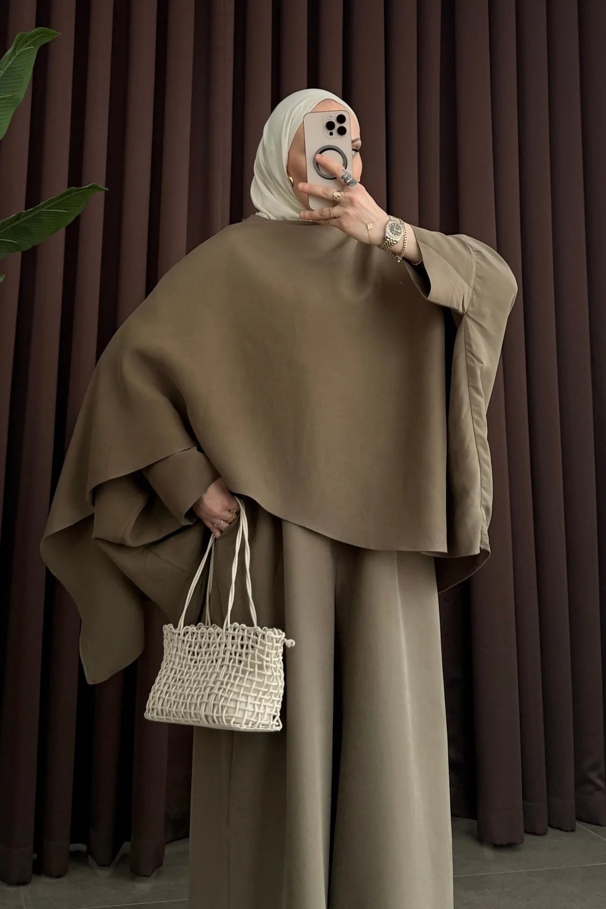 Elegant modest cape set taupe
