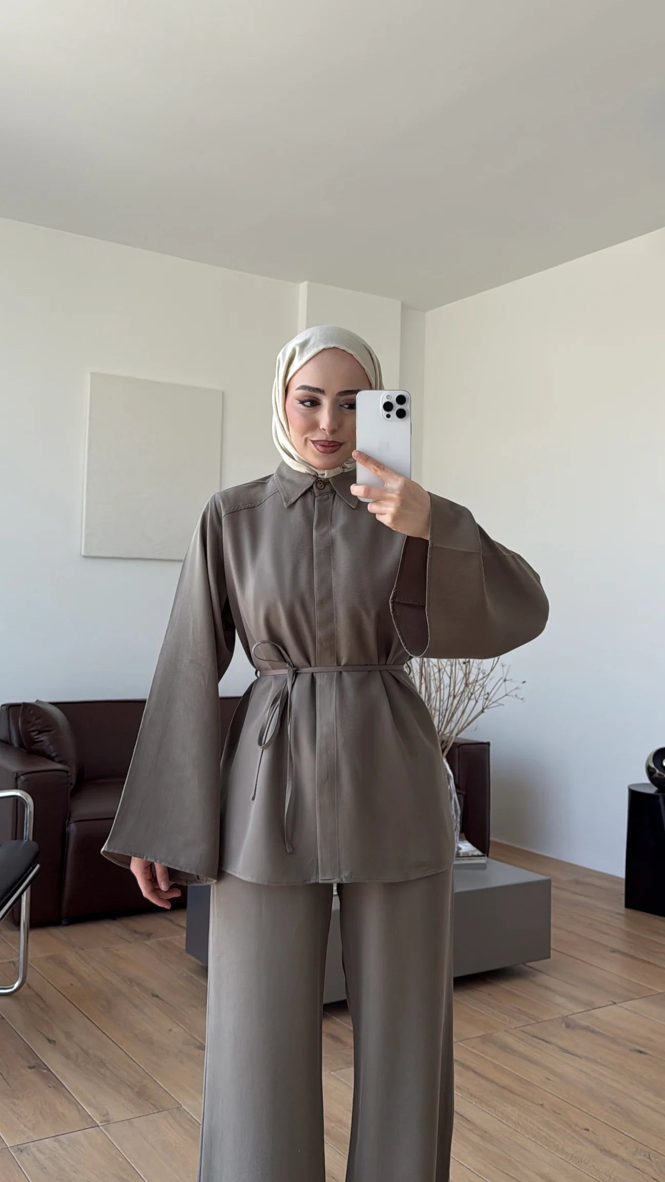 Batwing sleeve co-ord set taupe