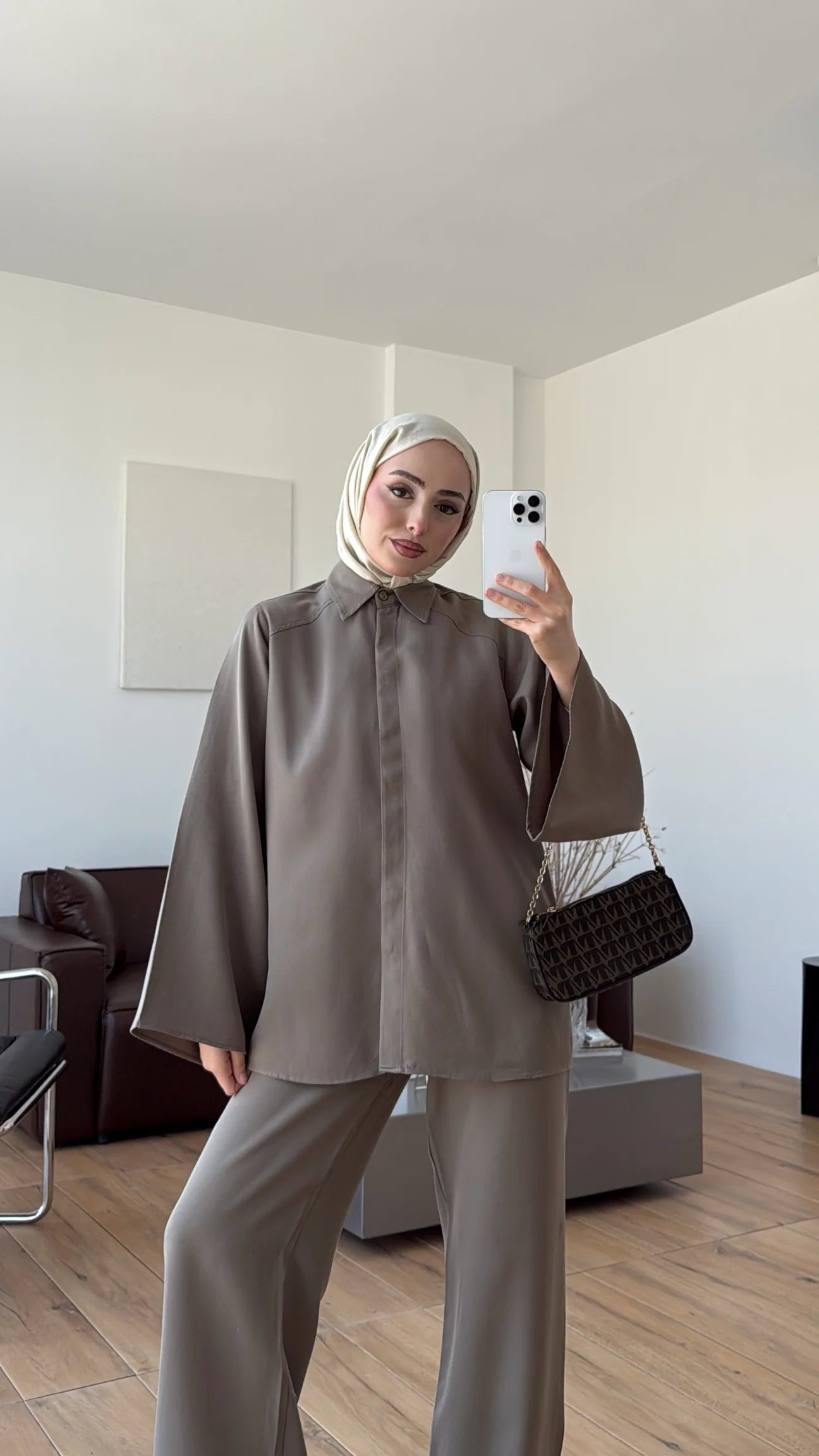 Batwing sleeve co-ord set taupe