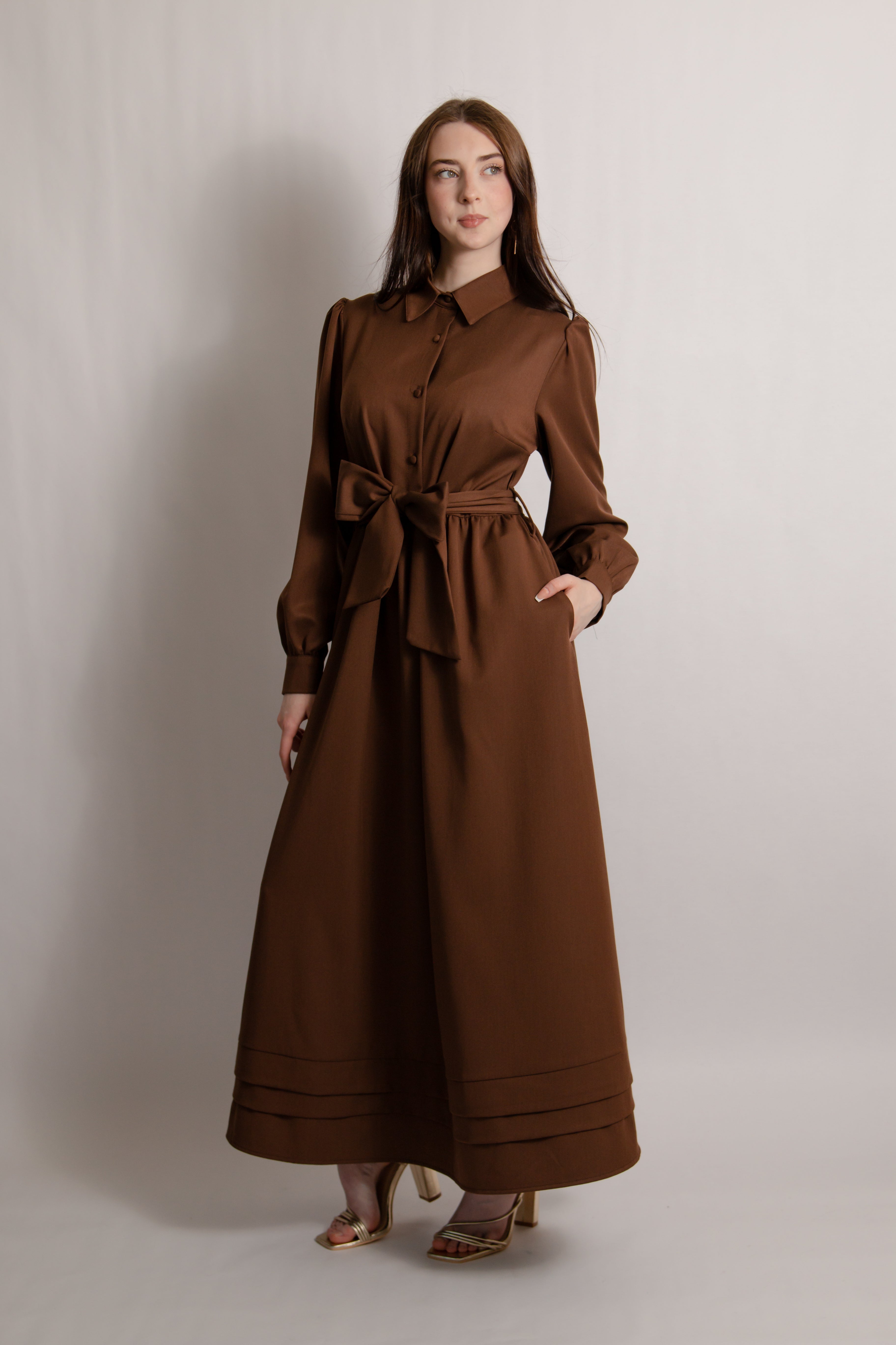 Belted dress with pintuck hem – Sevnora