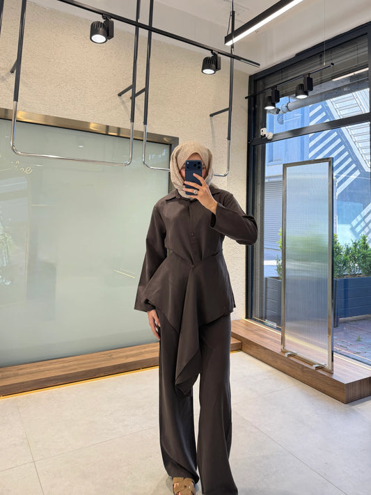 Draped elegance set brown